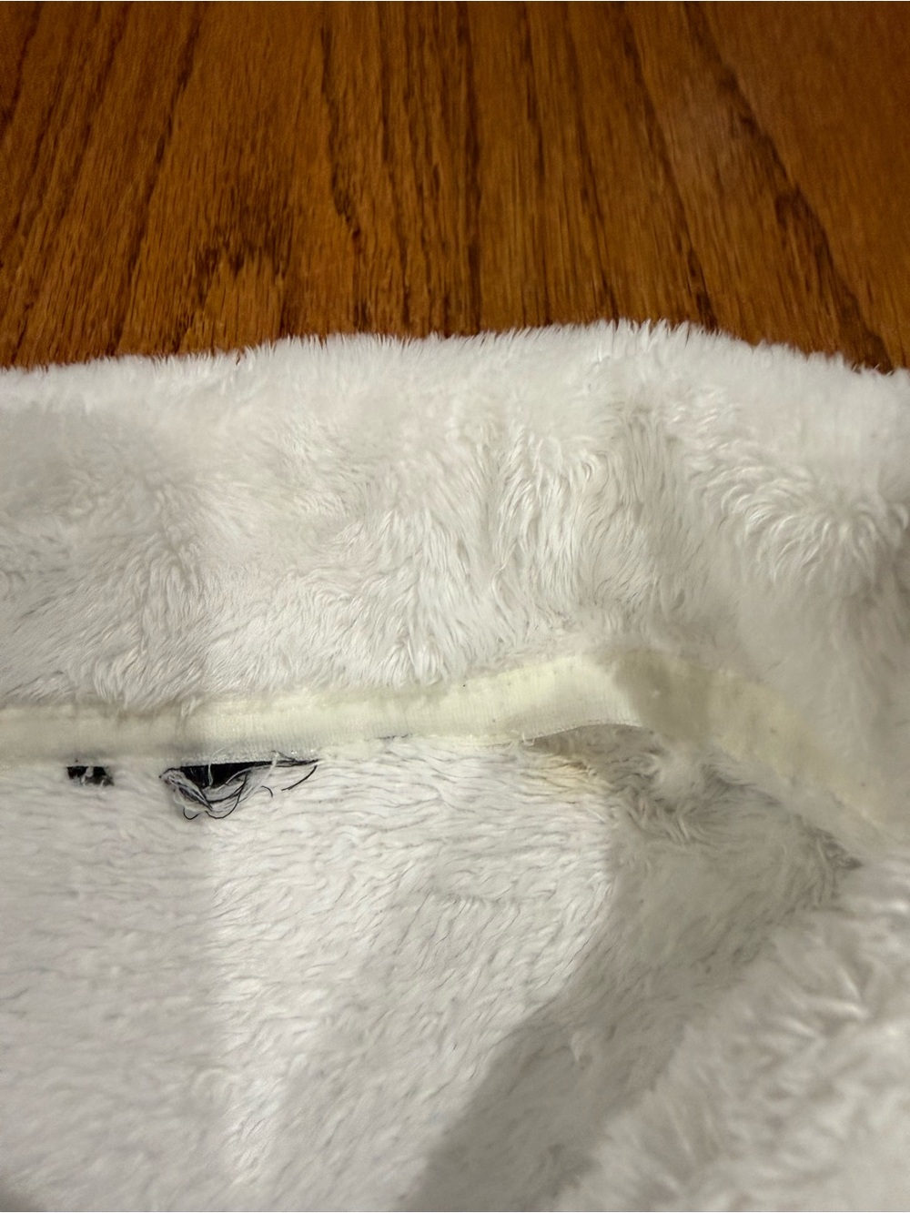 The North Face Cream Plush Fleece Jacket with Black Logo - Picture 3 of 7